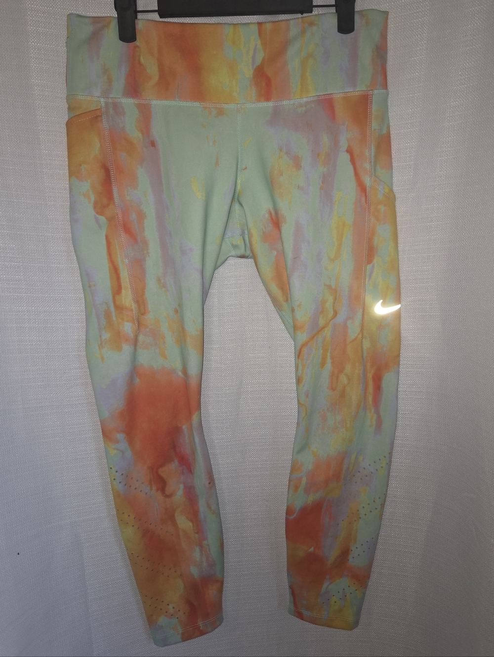 Nike Dri-Fit Epic Luxe 7/8 Bright Watercolor Print Leggings, Women's Size Large
